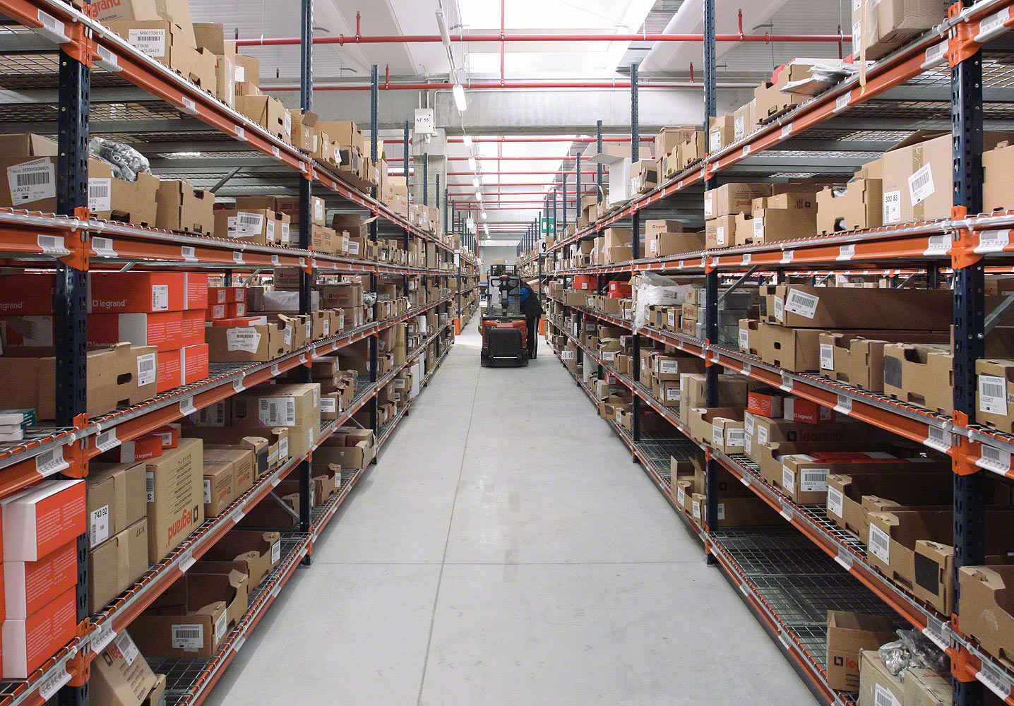 天博-天博(中国)智慧安全用电-仓库库房方案